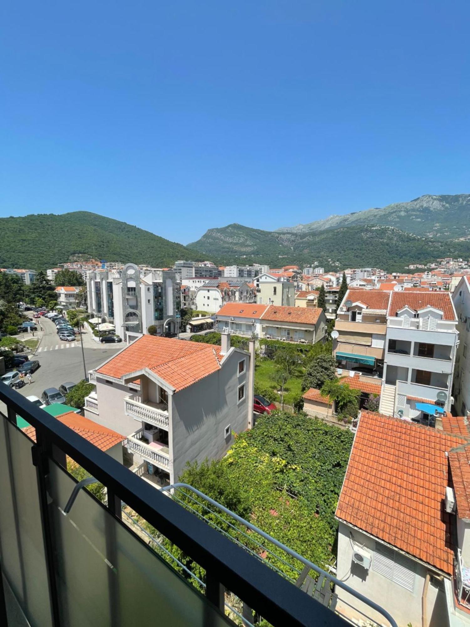Dora Family Apartments Budva Eksteriør billede